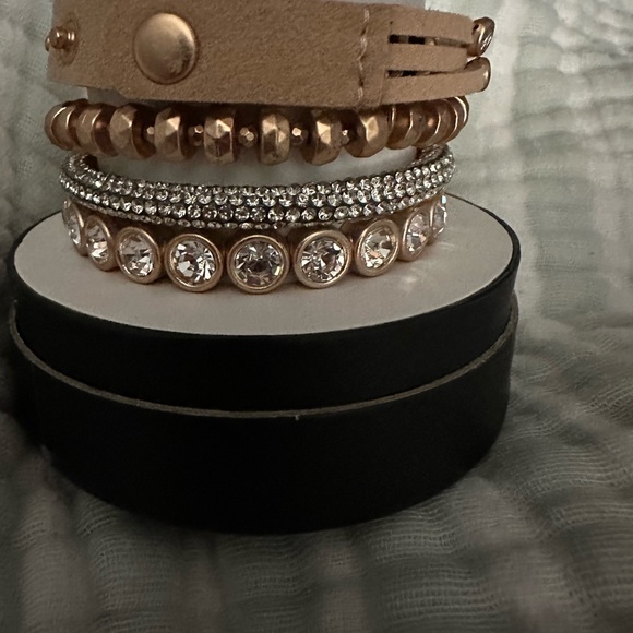 BP stack 4 bracelets gorgeous - Picture 2 of 3